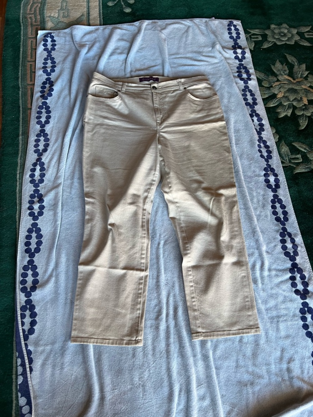 Gloria Vanderbilt Light Beige Straight Leg Jeans